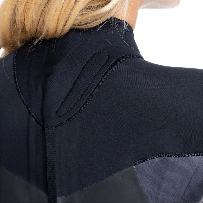 Roxy 5/4/3 Syncro Back Zip GBS Wetsuit - Women's 7 Roxy 5/4/3 Syncro Back Zip GBS Wetsuit - Women's - Image 5